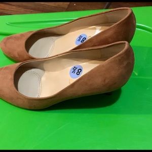 Unisa Golden Suede Pump Shoes